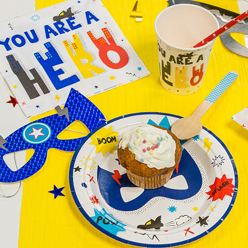 6 assiettes en carton 18 cm super birthday