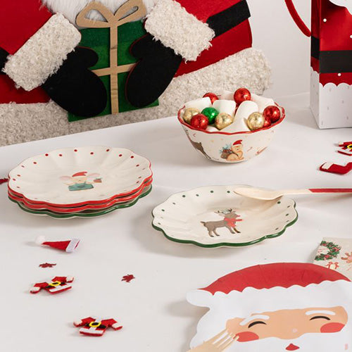 Assiettes en porcelaine 15,5 cm feston conte noel 4 décors assortis